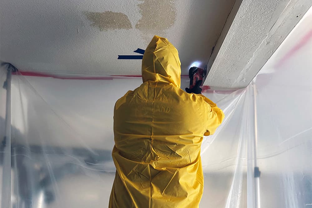 Inland Water Damage providing homeowner with mold mitigation near Highland CA.